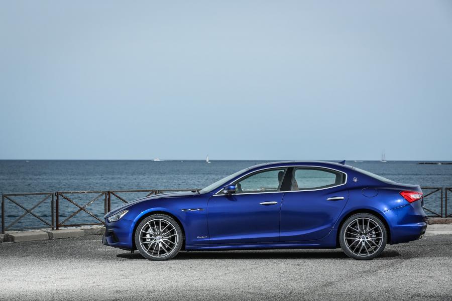  Maserati Ghibli S Q4 GranSport 2017 года  (фото 15 из 48)